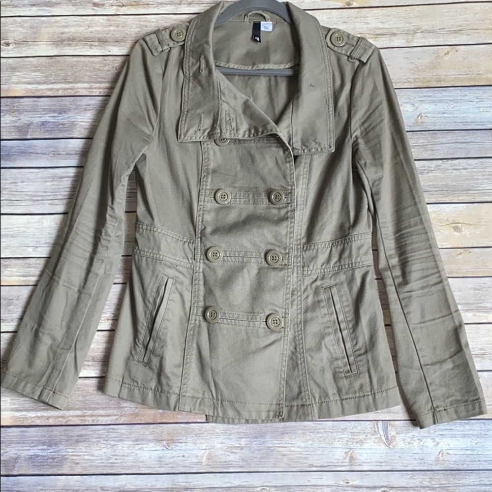 Divided Jacket